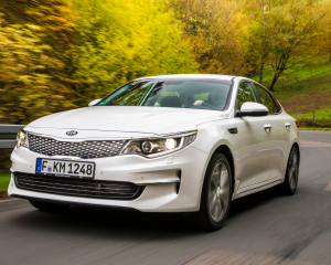 Kia_Optima_10_2015_8015